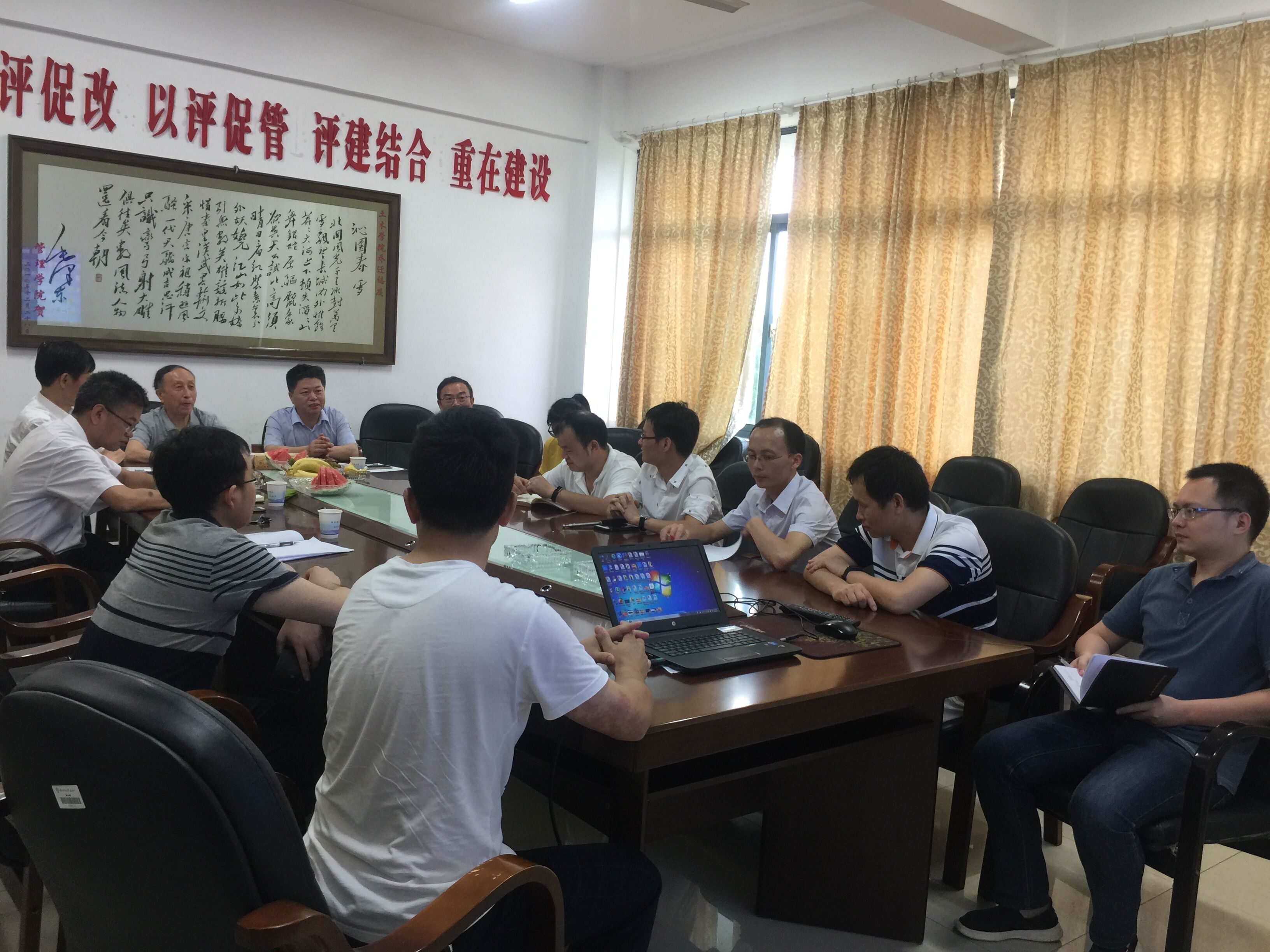 5e8e6904e863425c95423fce458813c0.jpg 5e8e6904e863425c95423fce458813c0.jpg