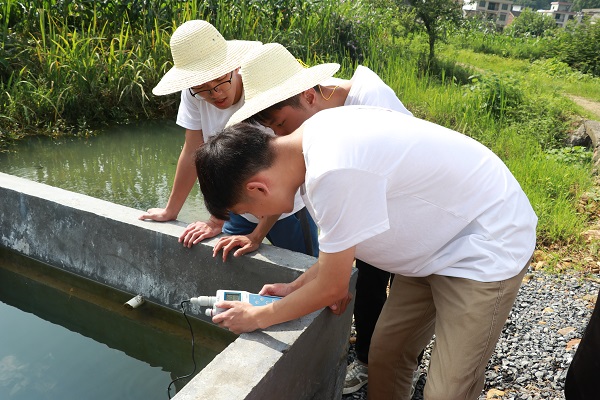 0992fe7f2a714648b43bdfd0b90e0a50.jpg 2.jpg