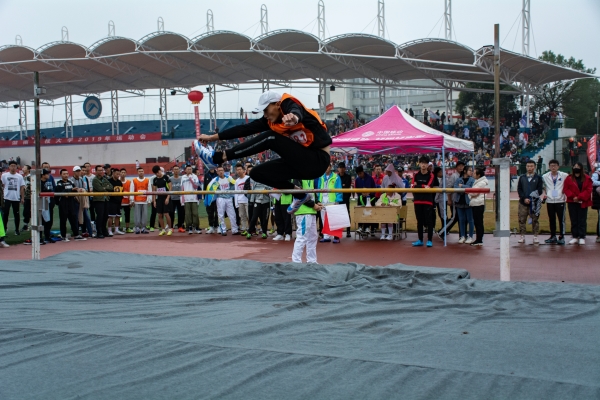 84423e2697464e2593ecd16a39cfb93e.jpg 1.jpg