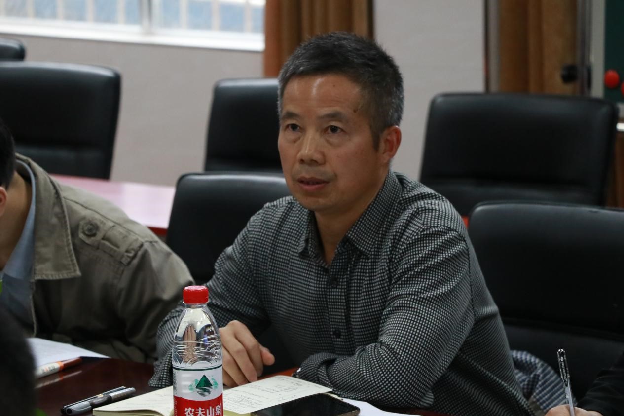 207407bc4df14d82b05546da4b7c9c88.jpg 207407bc4df14d82b05546da4b7c9c88.jpg