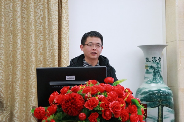 dfa228f09b6349c193999224d82523bb.jpg IMG_8576.jpg